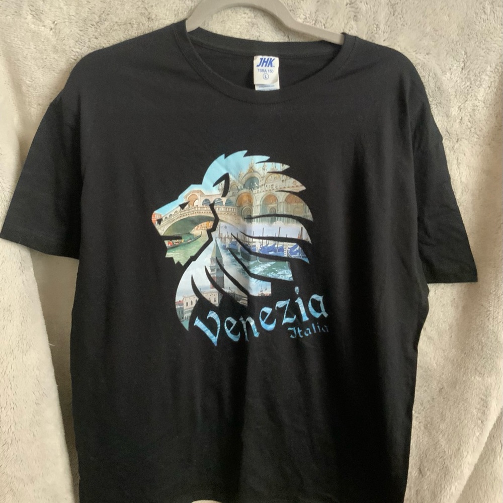 Black Venezia Graphic Tee